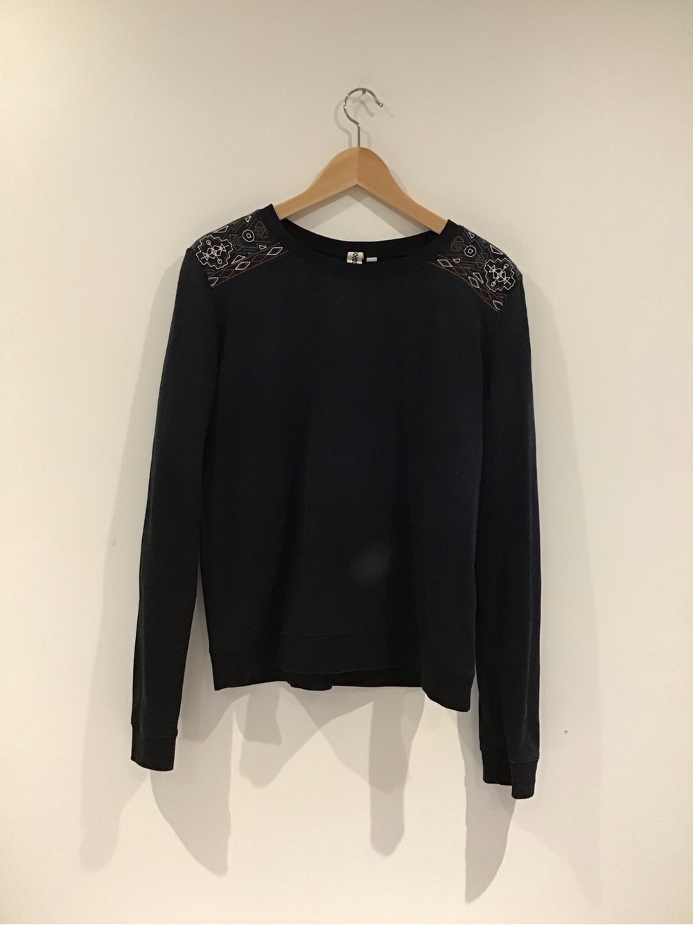 Vans Black Crewneck Sweater with Embroidered Shoulder Detail